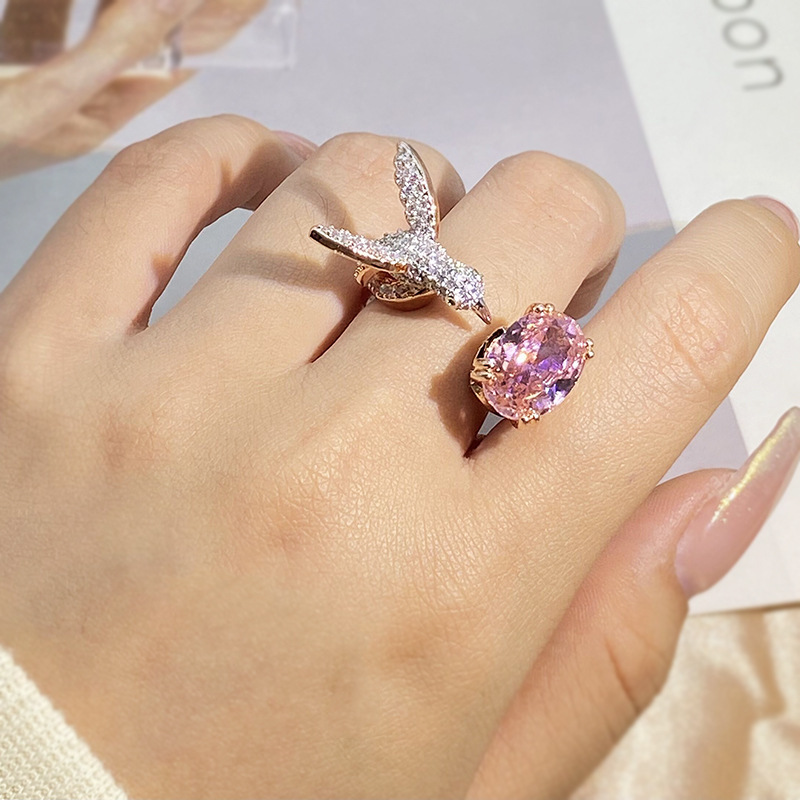 Women's Fashion Saint Mary's Hummingbird Ring – Elegant & Symbolic Jewelry