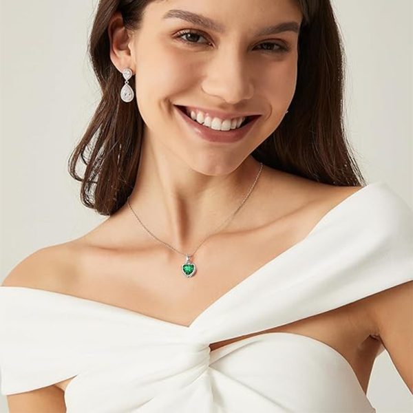 Wishing Heart™ – Emerald Green Heart Necklace for Your Deepest Wishes
